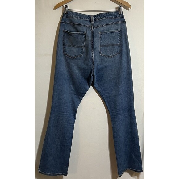 Arizona Jeans Straight Light Wash Junior Women's Blue Jeans Bootcut Size 17. N - Picture 2 of 4